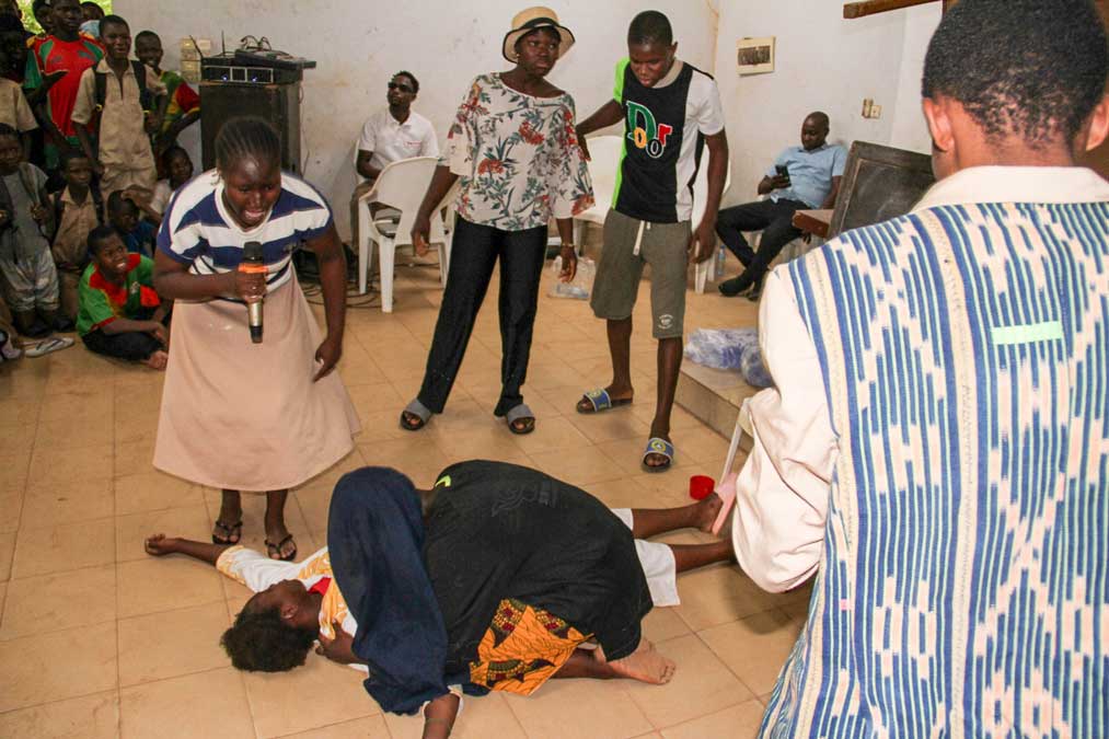 Atelier théâtre éducatif animé pour les jeunes